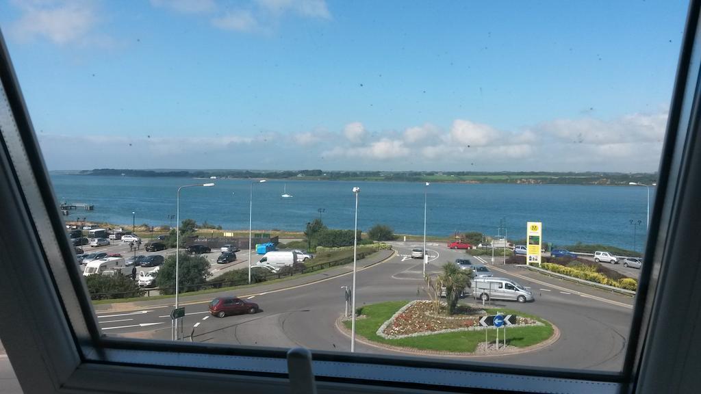 Menai Bank Hotel Caernarfon Phòng bức ảnh