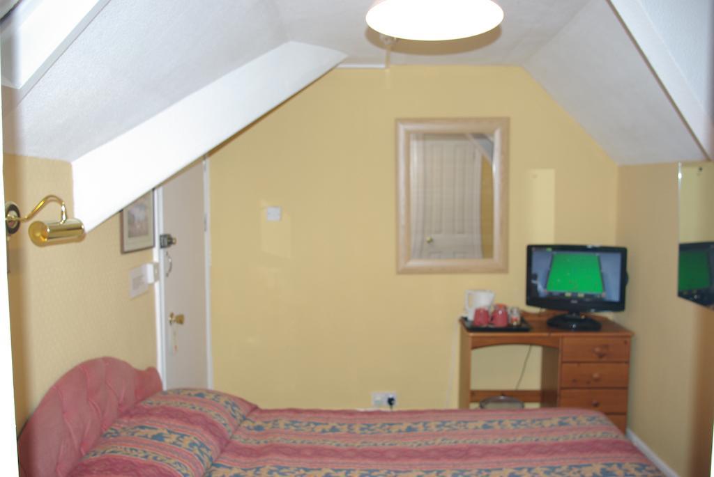 Menai Bank Hotel Caernarfon Phòng bức ảnh