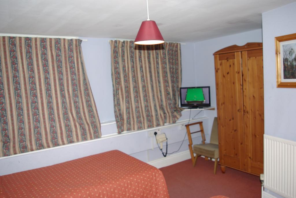 Menai Bank Hotel Caernarfon Phòng bức ảnh