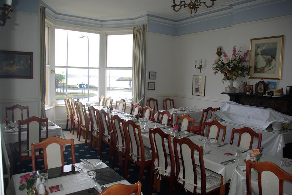 Menai Bank Hotel Caernarfon Ngoại thất bức ảnh